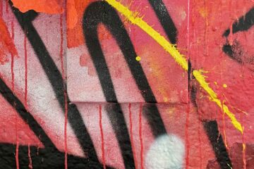 Fresque murale street art Moyoshi Paris
